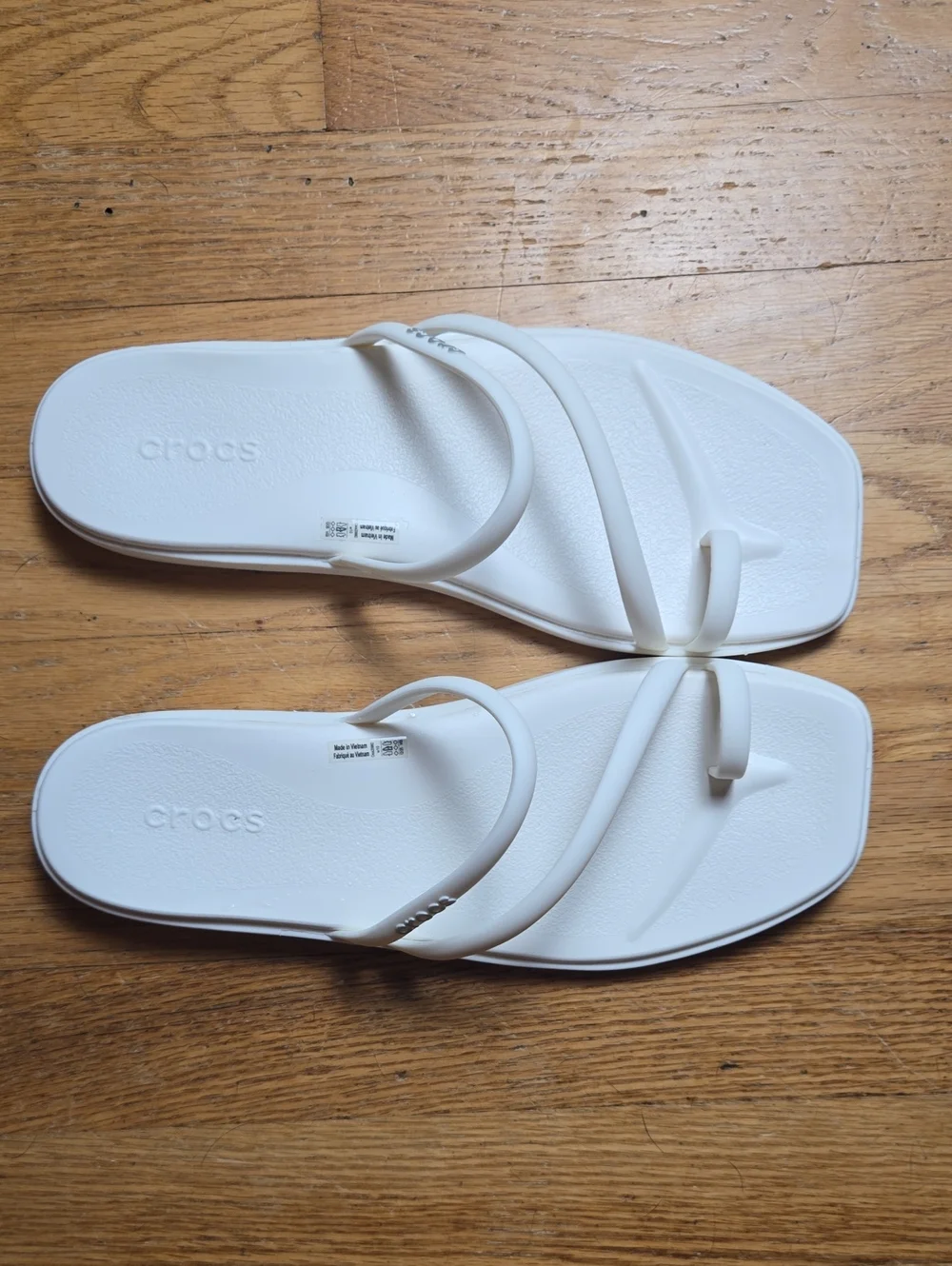 Crocs Chalk white Miami toe-loop sandals
